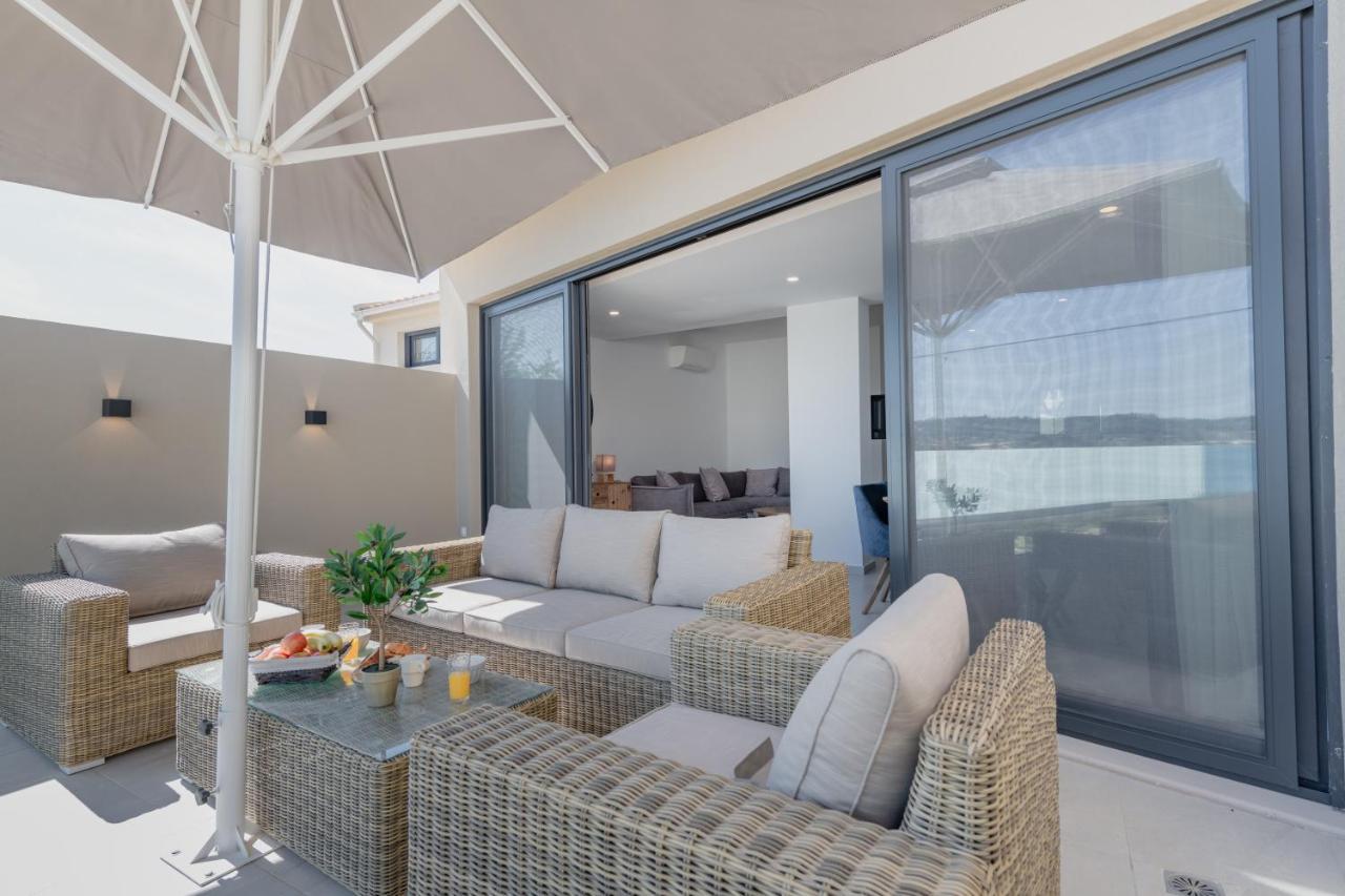 Swans Luxury Homes Kommeno  Zewnętrze zdjęcie